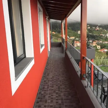 بيت للعطل Casa Dos Avos Domingos & Matilde